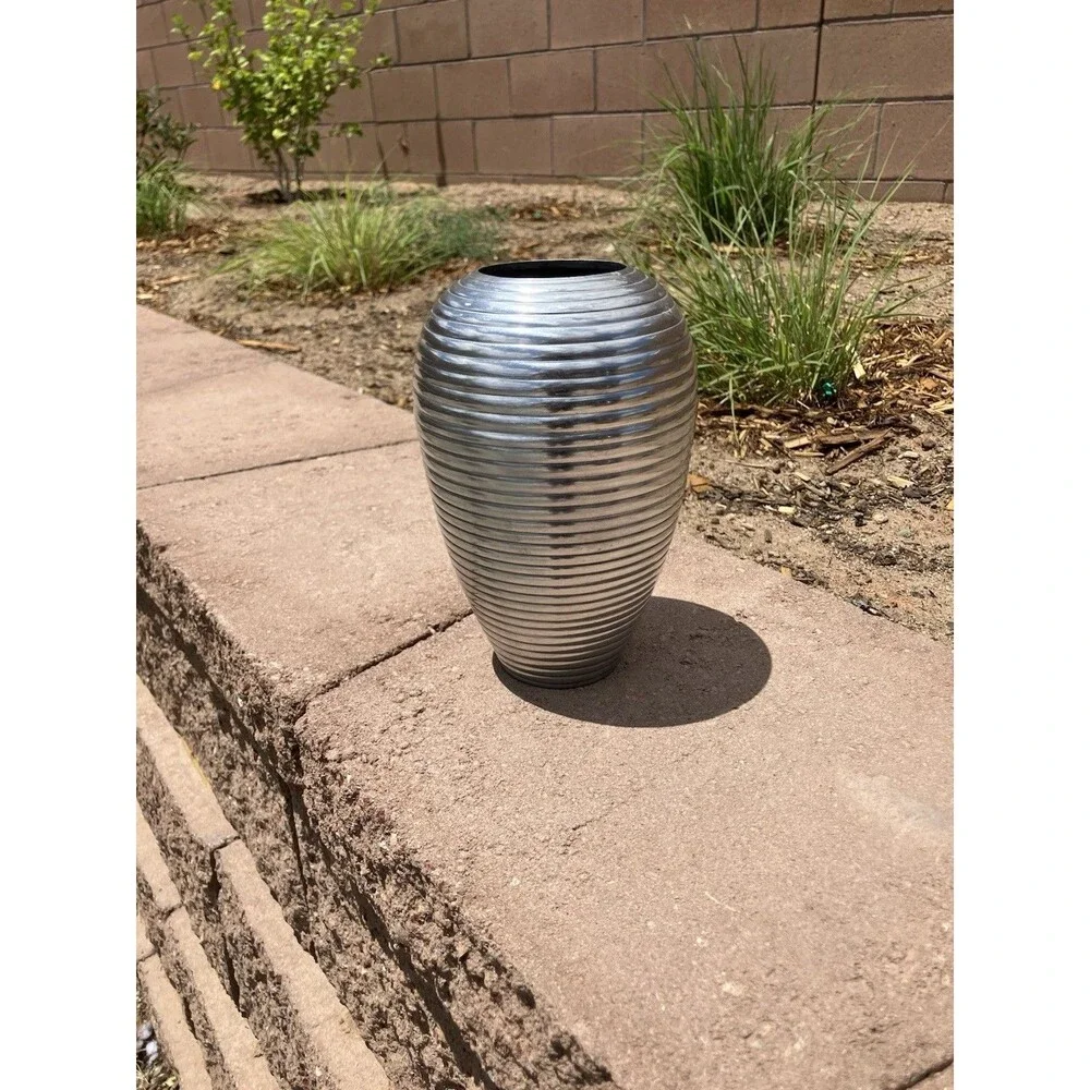 9”x5” Cast Aluminum Heavy Robbed Silver Vase Modern Contemporary Home Decor